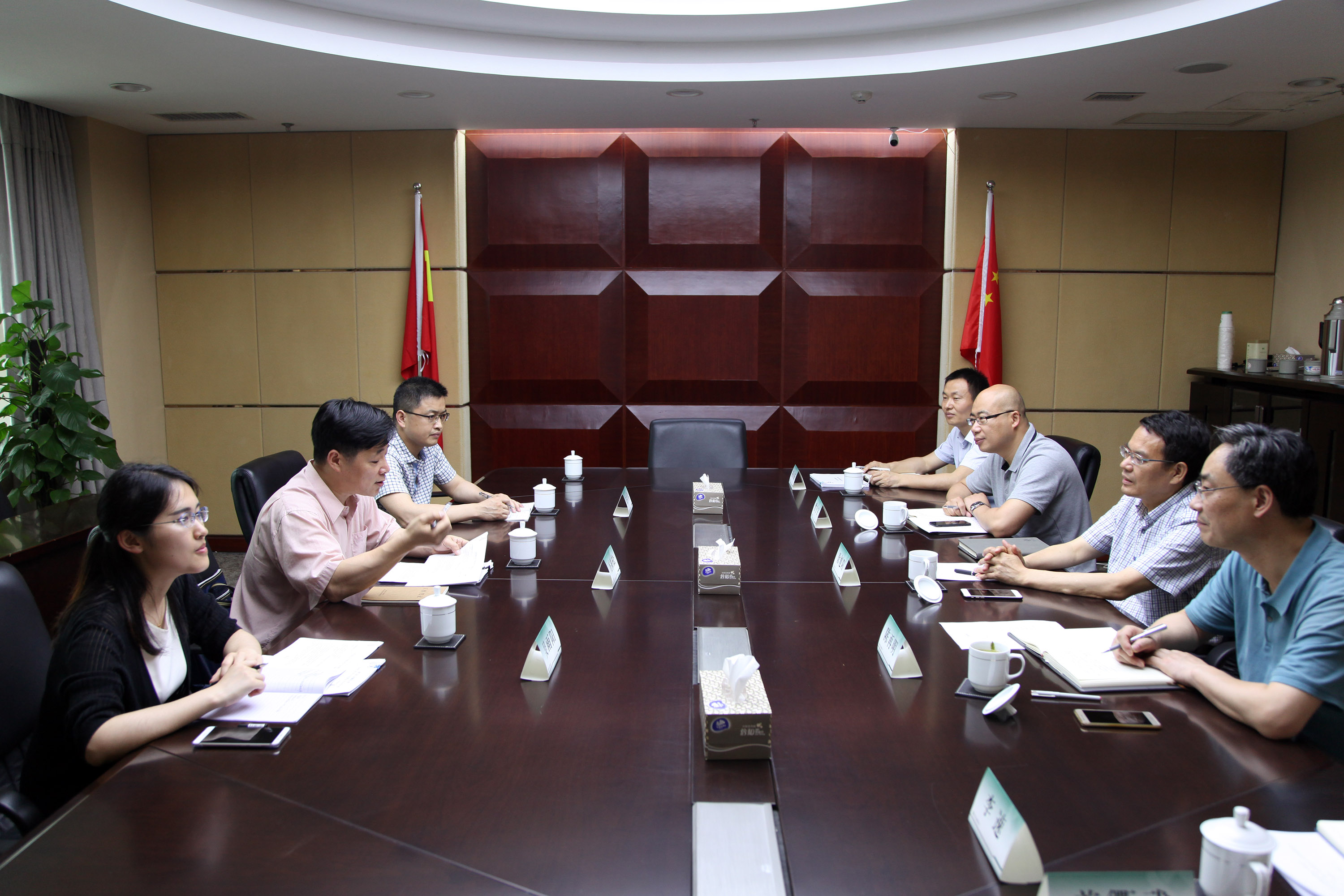 省國(guó)資委蒞臨集團(tuán)公司開展安全生產(chǎn)節(jié)能減排維穩(wěn)（信訪）工作考核調(diào)研