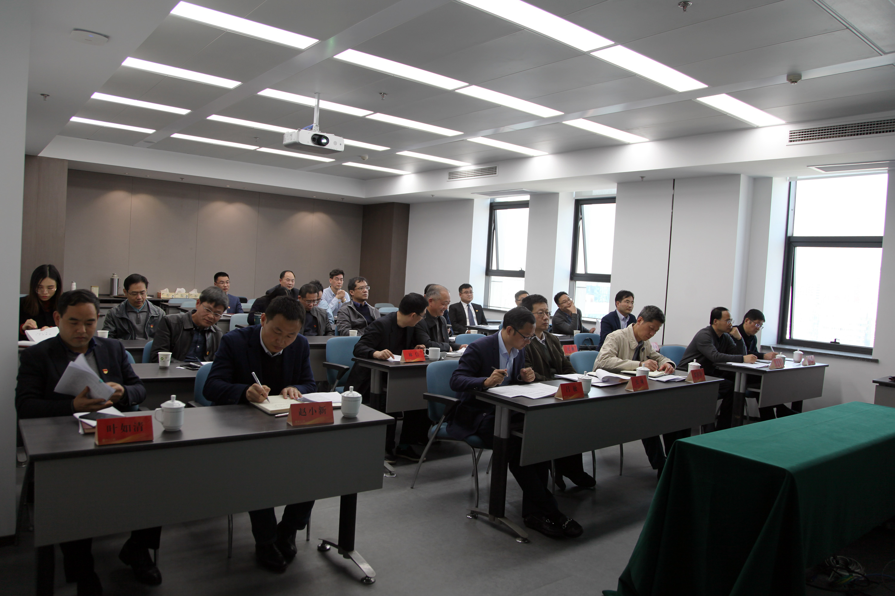 集團(tuán)公司召開(kāi)基層黨支部星級(jí)評(píng)比現(xiàn)場(chǎng)展示會(huì)