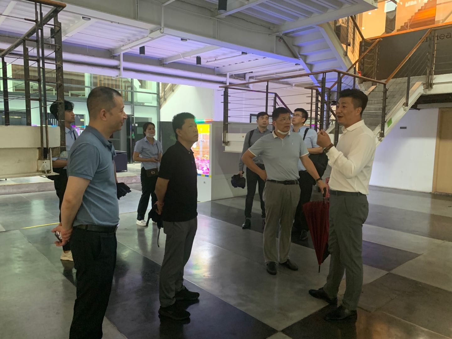 商業(yè)公司產(chǎn)業(yè)園系列考察活動(dòng)之一——上海8號(hào)橋、西岸、北虹橋創(chuàng)業(yè)城