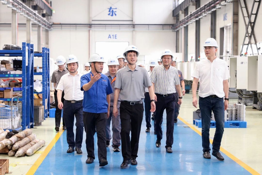 德清縣委副書記、縣長王波赴申達公司調(diào)研