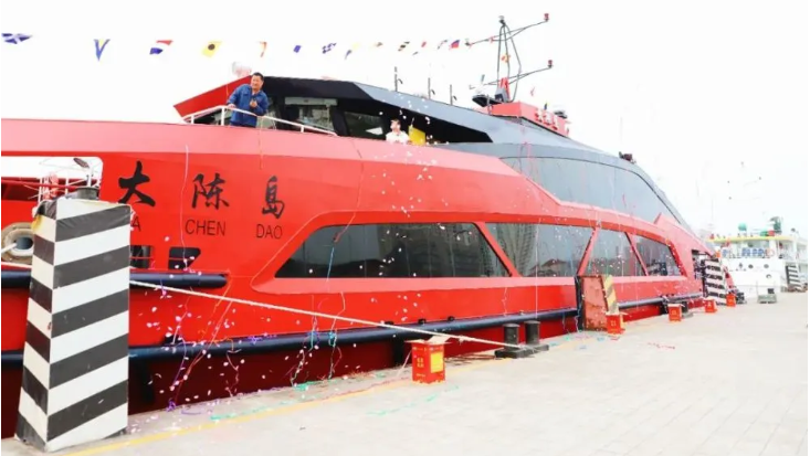 “大陳島”號(hào)豪華客輪抵達(dá)椒江，省二輕集團(tuán)國(guó)瑞科技公司配套全船套電氣設(shè)備